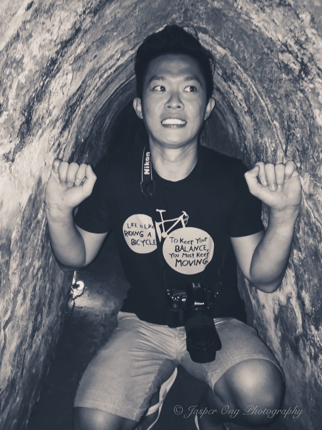 Width of the Cu Chi tunnel